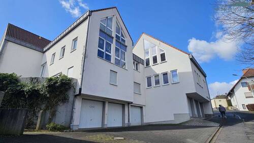 Haus Aussenansicht - 3 Zimmer Etagenwohnung zum Kaufen in Wettenberg