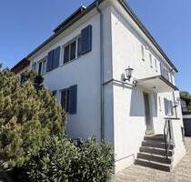 Familienfreundliches Stadthaus am Niddapark - Energetisch nachhaltig konzipiert - Frankfurt am Main Praunheim