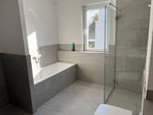 Badewanne und Niesche für WM - 