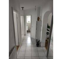 Helle 2-Zi-Wohnung mit Balkon und Tiefgarage in Sindorf - Kerpen