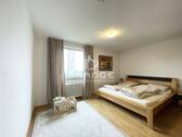 Weiter gehts ins Schlafzimmer... - 