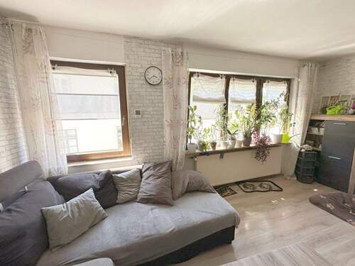 Wohnzimmer - 4 Zimmer Reihenmittelhaus zum Kaufen in Riveris