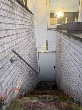 Kelleraußeneingang - 