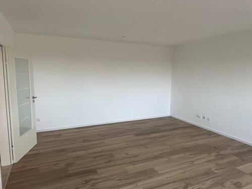 Wohnzimmer - Frisch renoviertes Apartment in Krefeld Uerdingen direkt am Rhein