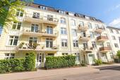 Blick auf das Haus (optimiert mit KI) - Generalsviertel 