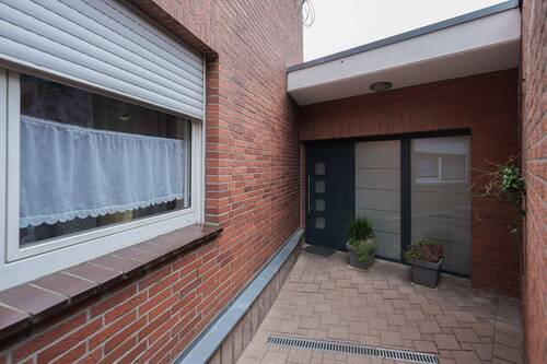 Eingangsbereich - 2 Zimmer Etagenwohnung zum Kaufen in Dormagen