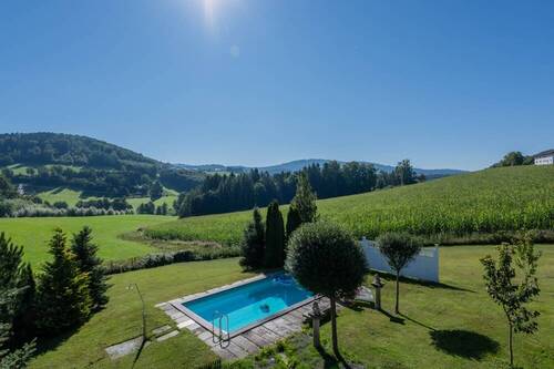 Ausblick - Büchlberg-Denkhof Repräsentatives Anwesen mit Gästehaus auf 4.700 m² Grundstück in ruhiger Lage