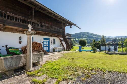 Außenansicht - 9 Zimmer Einfamilienhaus zum Kaufen in Büchlberg / Solling