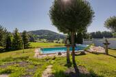 Pool - Einfamilienhaus mit 350,00 m² in Büchlberg / Solling zum Kaufen