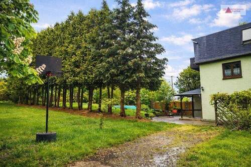 Seitenansicht III - Mehrfamilienhaus, Wohnhaus mit 262,00 m&sup2; in Burgstädt / Burkersdorf zum Kaufen