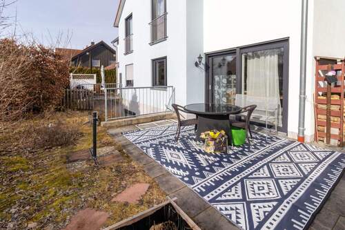Terrasse - Doppelhaushälfte mit 124,10 m&sup2; in Wielenbach zum Kaufen