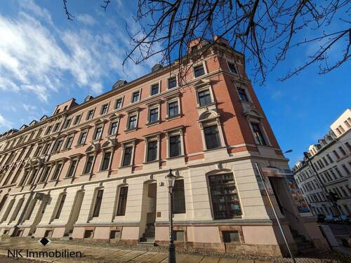 Wohn- & Geschäftsgebäude - 