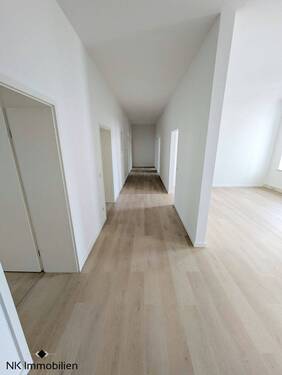 Flur - Büro mit 160,00 m&sup2; in Chemnitz zur Miete