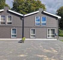 Neue bezugsfertige Hälfte eines Doppelhauses in Basdahl