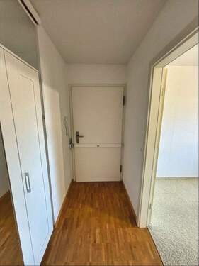 Diele - 3 Zimmer Etagenwohnung zum Kaufen in Sindelfingen