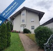 Großzügige Eigentumswohnung in kleiner Wohnlage 3 ½ Zimmer Wohnung mit balkon, Tageslichtbad, Küche - Passau Heining