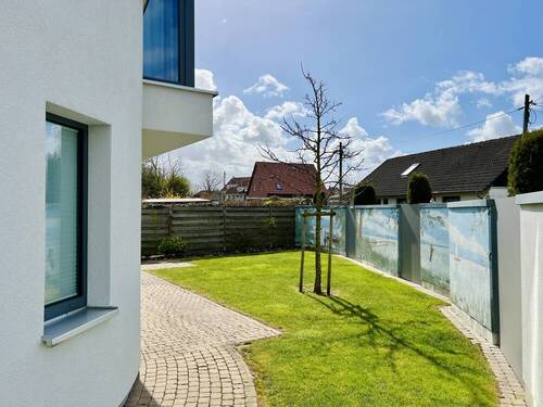 Zugang zum Garten - 4 Zimmer Einfamilienhaus zum Kaufen in Wunstorf / Steinhude