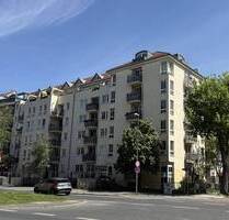 Perfekt zum Selbstwohnen - sonnige 2-Zimmer-Wohnung in Dresden-Striesen