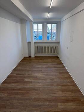 Zimmer 2 - Büro mit 125,00 m&sup2; in Donaueschingen zur Miete