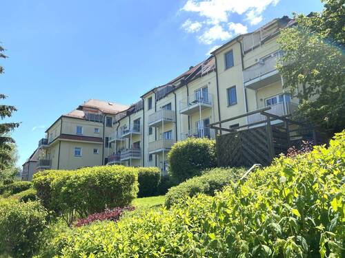 Außenanlage - 1 Zimmer Etagenwohnung zum Kaufen in Zwickau