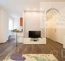 Modernisierte City-Wohnung mit Sonnenbalkon am Fasanenplatz - Berlin Wilmersdorf