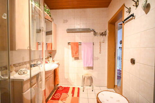 Tageslichtbadezimmer EG - 