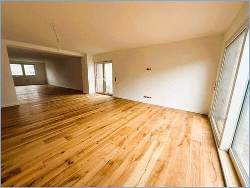 Wohnbereich im EG - 5 Zimmer Einfamilienhaus in Bergheim