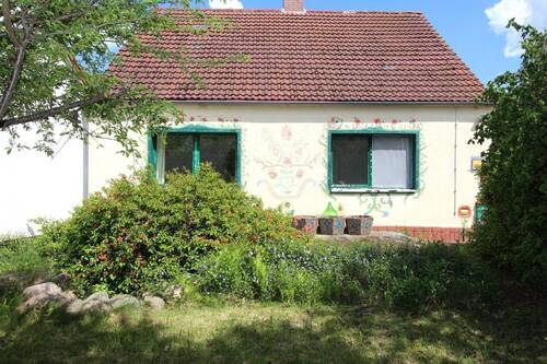 Vorderansicht - 6 Zimmer Einfamilienhaus zum Kaufen in Putlitz