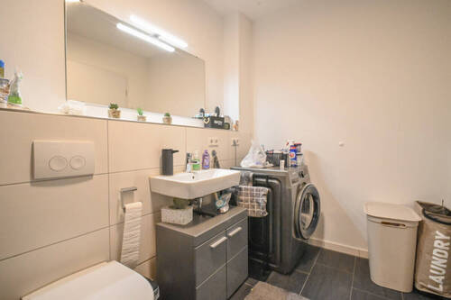 Badezimmer mit Dusche - 