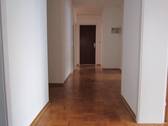 Flur 2 - 