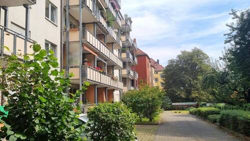 Bild 2 - 3 Zimmer Etagenwohnung zum Kaufen in Dresden