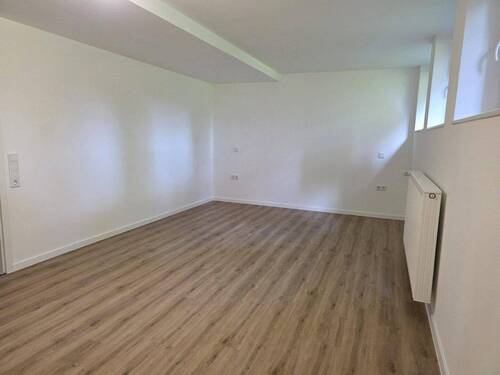 Zimmer 2 - 