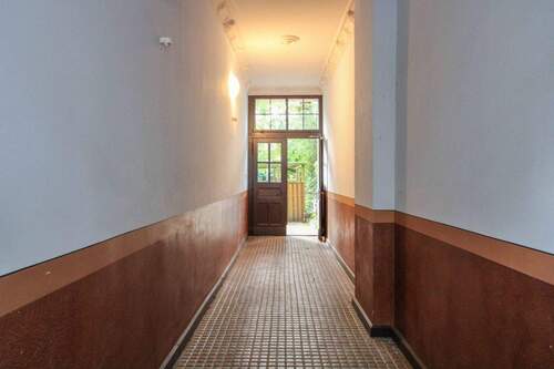 Zugang zum Innenhof - 4 Zimmer Etagenwohnung in Leipzig
