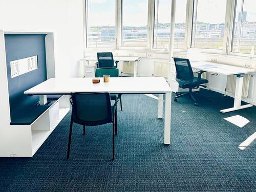 HQ Offisto_Germany_Centre 4358_Office 2 (1).jpg - Voll ausgestatteter privater Büroraum für Sie und Ihr Team in HQ Offisto