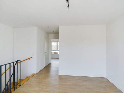 Offener Arbeitsbereich und Flur 2.OG - 