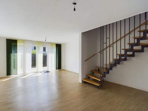 Wohn- & Essbereich EG - 