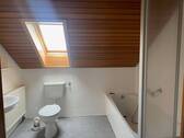 Bad im Dachgeschoss - 