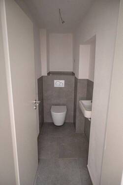separate Gästetoilette OG - 