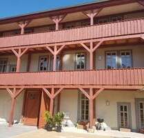 Wohnen im Denkmal! Stilvolle 3-Zimmer-Wohnung mit Balkon! - Arnstadt