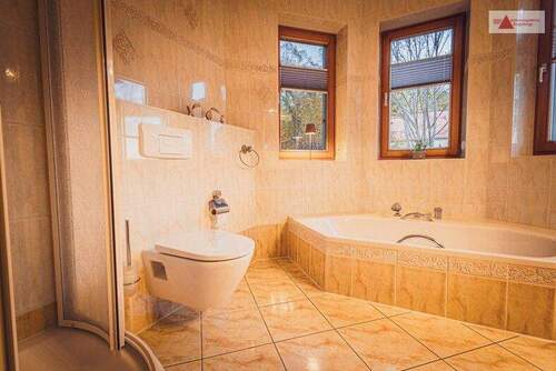 EG-Wohnung - 