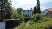 Hausblick + vorderer Gartenbereich - 5 Zimmer Einfamilienhaus in Falkensee