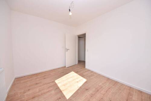 Schlafzimmer 1 von 3 EG - 
