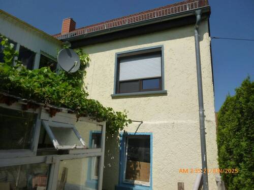 Seitliche Hausansicht - 