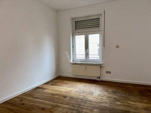 Kinderzimmer/Home-Office - 