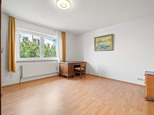 Zimmer im EG - 