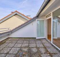 Traumhafte Loggia! Modernisierte 3-Zimmer-DG-Wohnung in Schwetzingen zur Miete