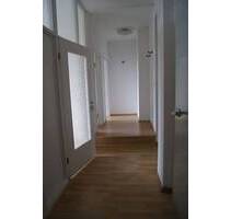 Zentral gelegene Büroetage - 900,00 EUR Kaltmiete, ca.  167,00 m² Wohnfläche in Remscheid (PLZ: 42853) Innen