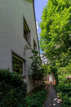 Hausansicht von rechts - 