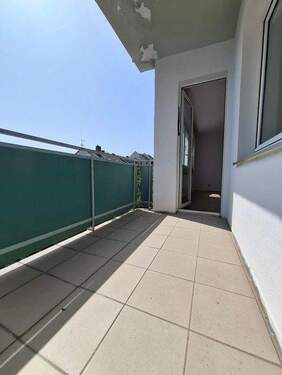 20250813_142741.jpg - 3 Zimmer Etagenwohnung in Bonn