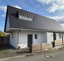 Charmantes Landhaus, komplett saniert, bezugsfertig, 155 m² Wohnfl., 290m² Grund, nur 6 km von Burgebrach entfernt